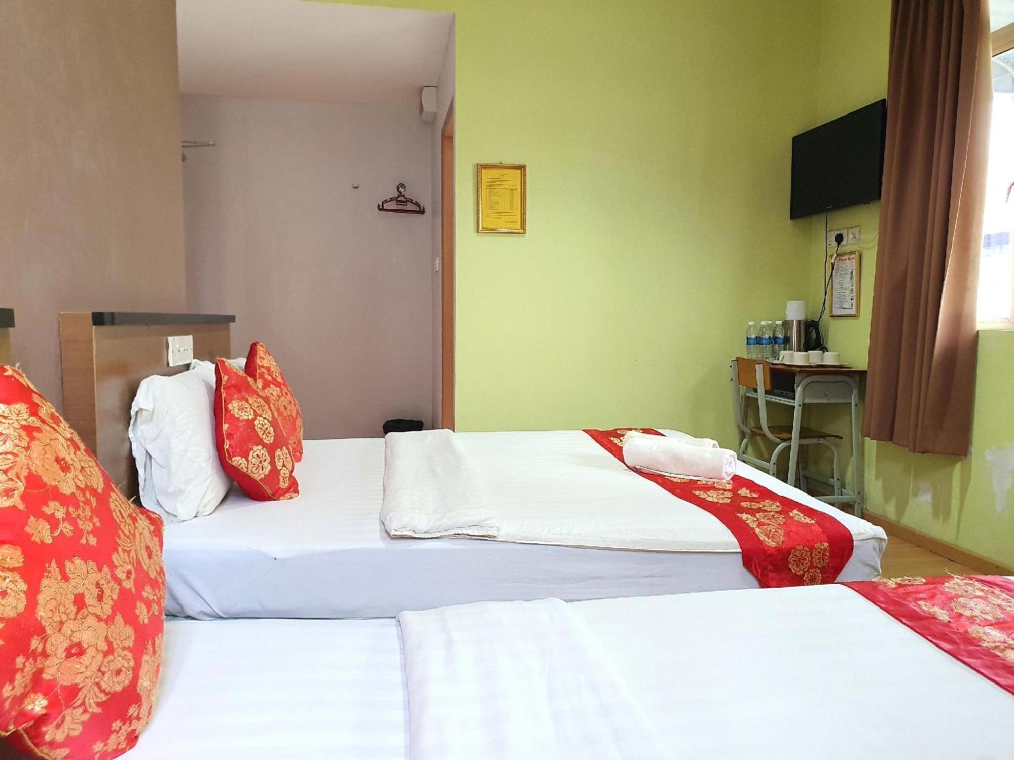 Oyo 90964 Melody 88 Inn Miri Kültér fotó
