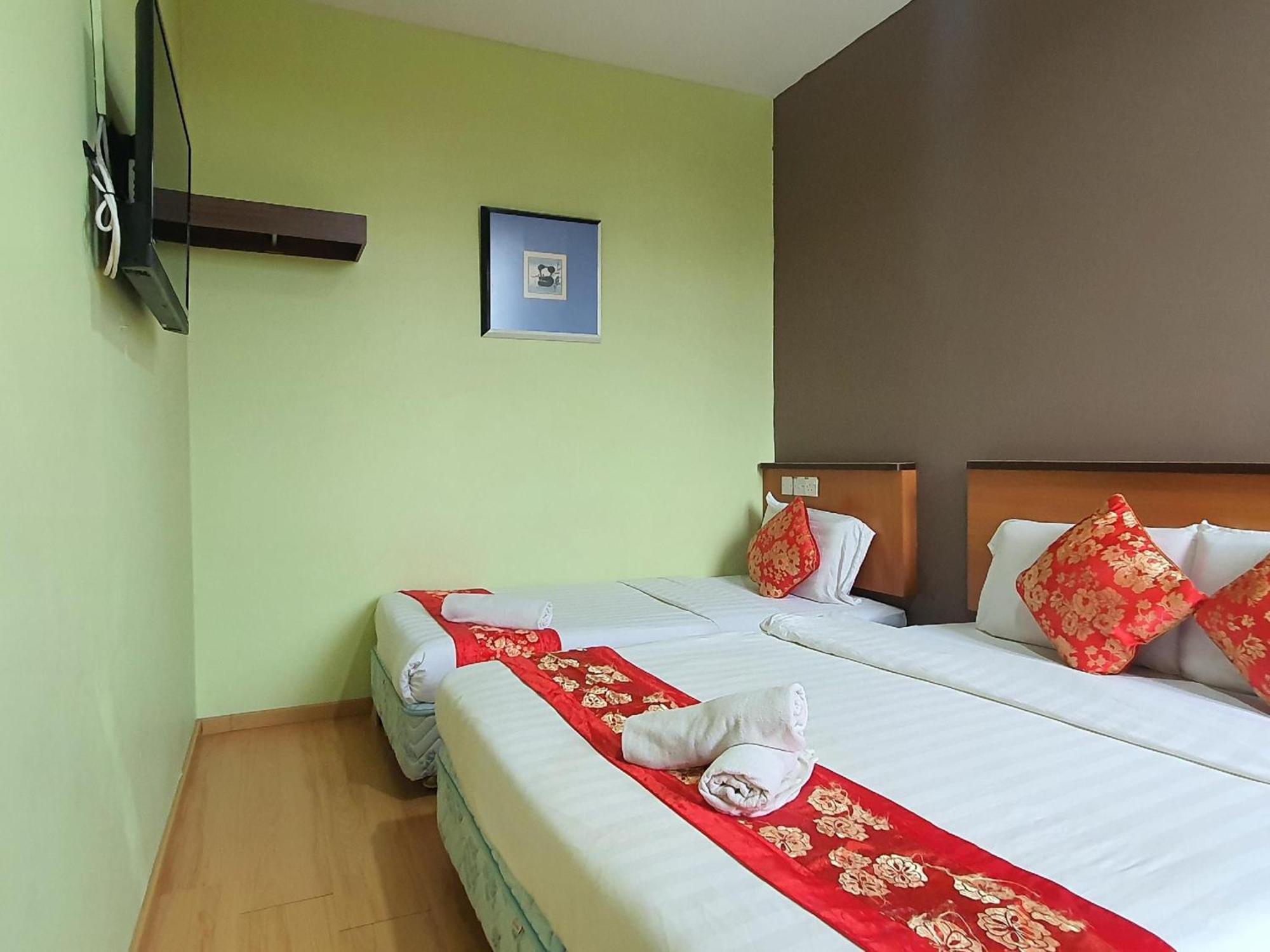 Oyo 90964 Melody 88 Inn Miri Kültér fotó