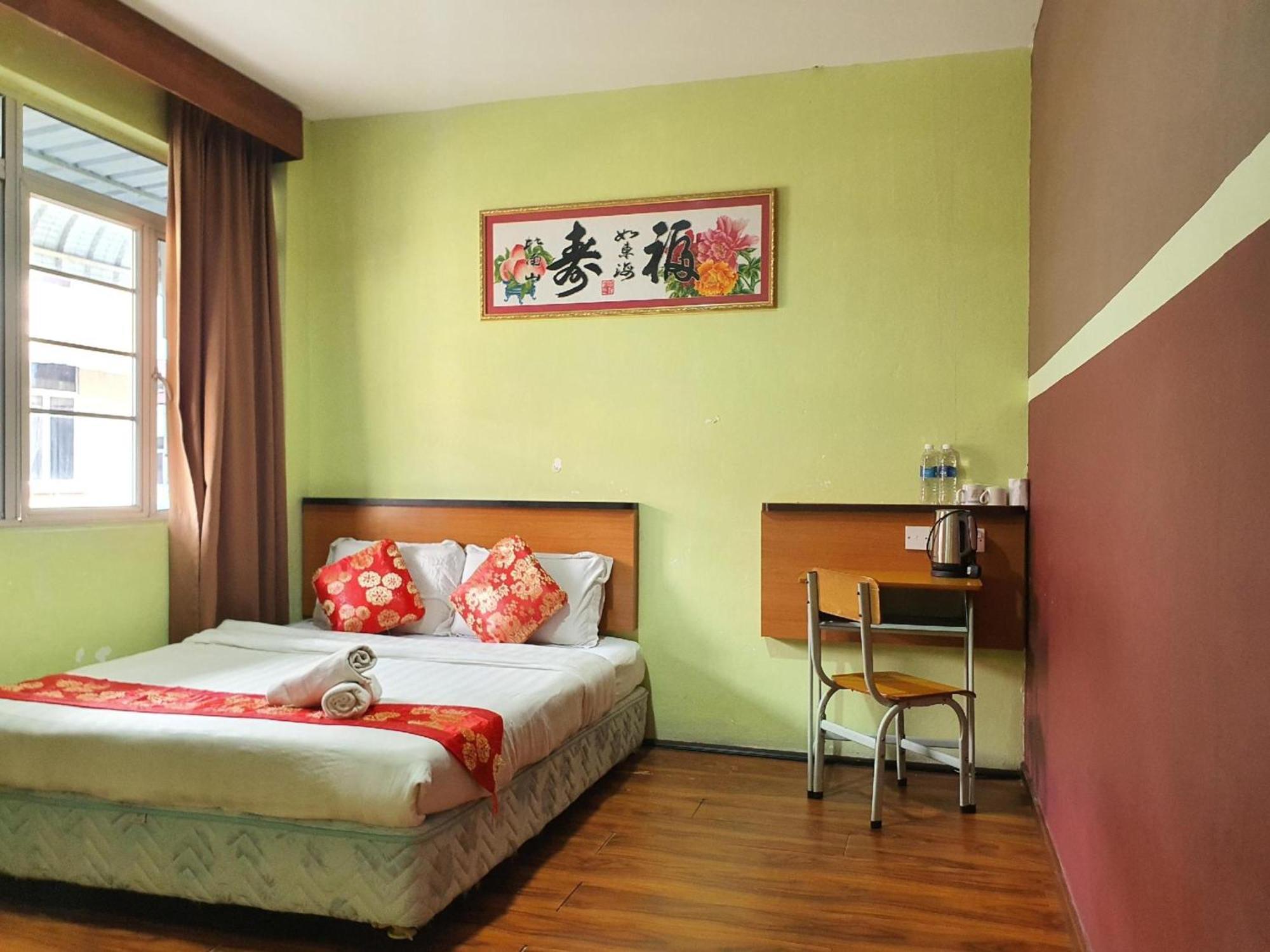 Oyo 90964 Melody 88 Inn Miri Kültér fotó