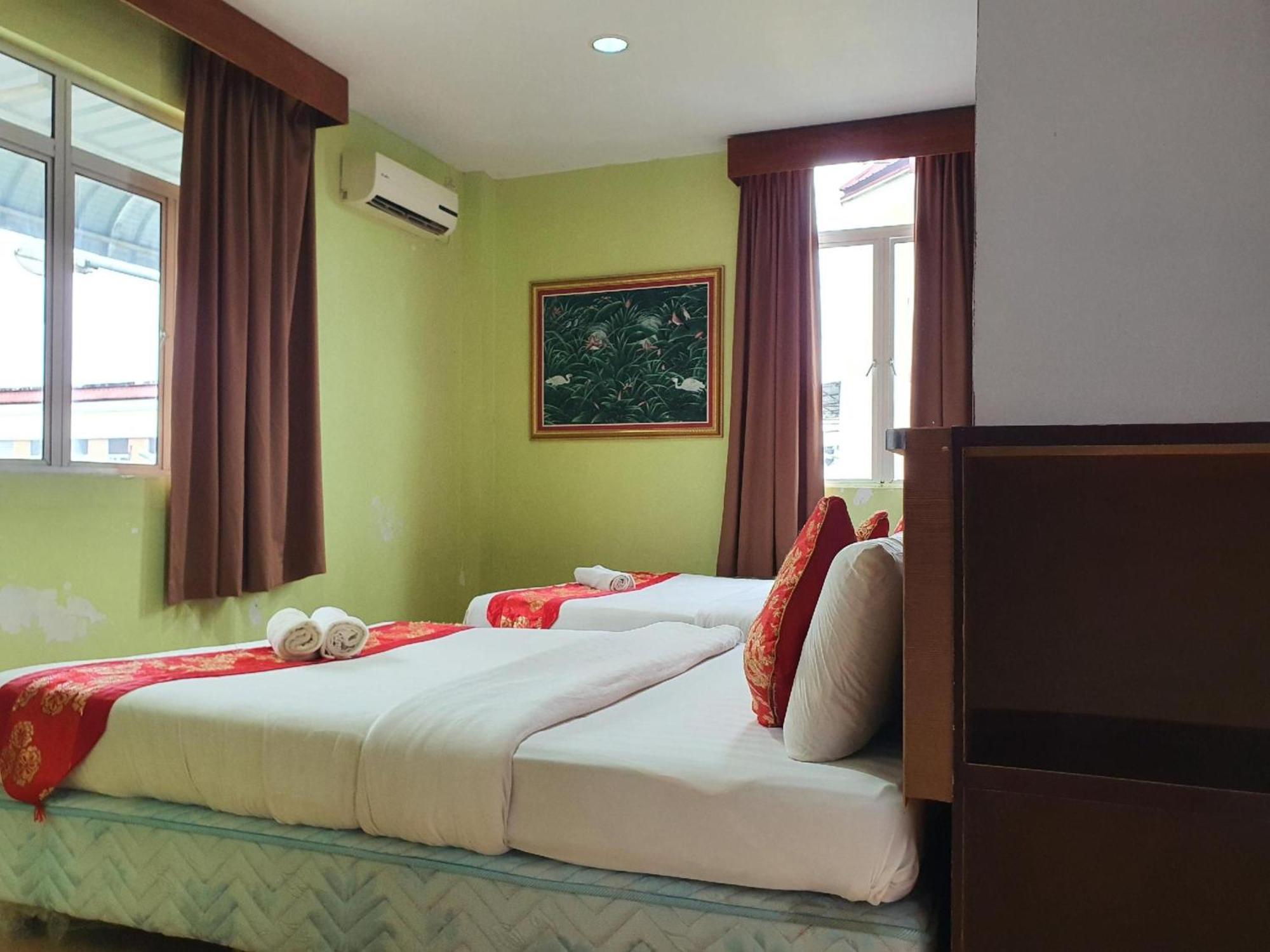 Oyo 90964 Melody 88 Inn Miri Kültér fotó